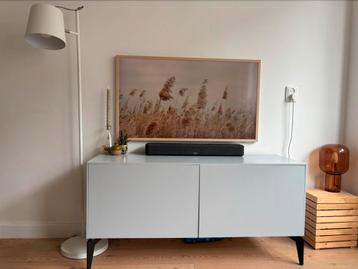 Beton grijs tv meubel