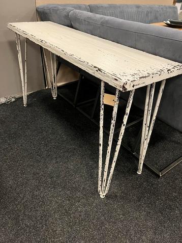 Sidetable  wit hout 140 x 40 Must Living  beschikbaar voor biedingen