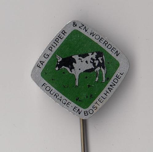 Woerden speldje Koe Veehandel Pijper, Verzamelen, Speldjes, Pins en Buttons, Gebruikt, Speldje of Pin, Overige onderwerpen, Ophalen of Verzenden