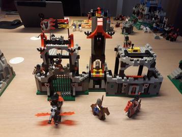 Lego vintage vleermuisridders beschikbaar voor biedingen