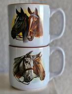 Twee Bekers met Paarden opdrukken, Huis en Inrichting, Keuken | Servies, Ophalen of Verzenden, Zo goed als nieuw, Overige stijlen