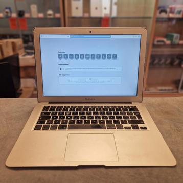 Apple Macbook 2017 13 Inch 128GB 8GB Mac OS - In Nette Staat beschikbaar voor biedingen