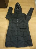 mooie winterjas
nette staat
maat 46, Ophalen of Verzenden, Zo goed als nieuw, Zwart, Jas of Mantel