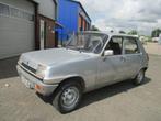 Renault 5 5-drs rechtstreeks uit Frankrijk 1983, Auto's, Oldtimers, Voorwielaandrijving, Stof, Renault, Handgeschakeld