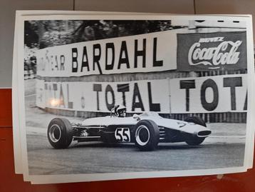 Serie van 20 verschillende Vintage fotokaarten sportwagens beschikbaar voor biedingen
