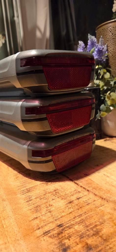 3 Defecte Fietsaccu's Sparta/Andere - Voor Handige Klusser, Fietsen en Brommers, Fietsaccessoires | Fietsaccu's, Gebruikt, Ophalen of Verzenden