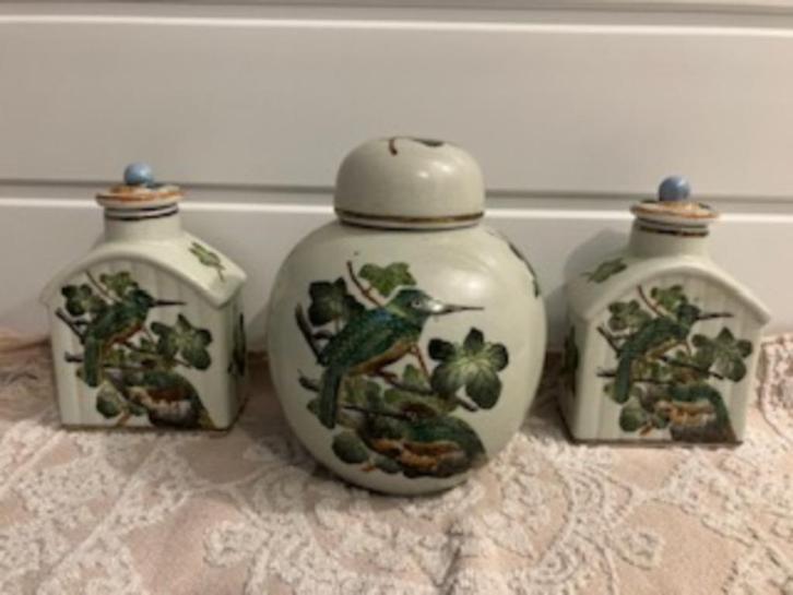 Oosters kaststel - Gemberpot en flacons - Celadon, Antiek en Kunst, Antiek | Porselein, Verzenden