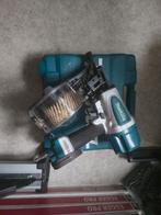 Stanley Fatmax Compressor Set met Tackers, Doe-het-zelf en Verbouw, Ophalen, Gebruikt, 6 tot 10 bar, Minder dan 200 liter/min