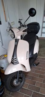 BTC Riva Scooter 2017, Fietsen en Brommers, Zo goed als nieuw, Benzine, Ophalen, Overige merken