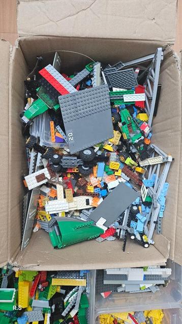 Mega lego collectie beschikbaar voor biedingen