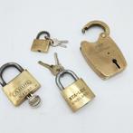 Verschillende oude hangsloten., Antiek en Kunst, Ophalen of Verzenden