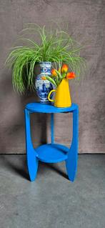 Retro vintage mid century rond plantentafeltje tafeltje !, Antiek en Kunst, Antiek | Meubels | Tafels, Ophalen