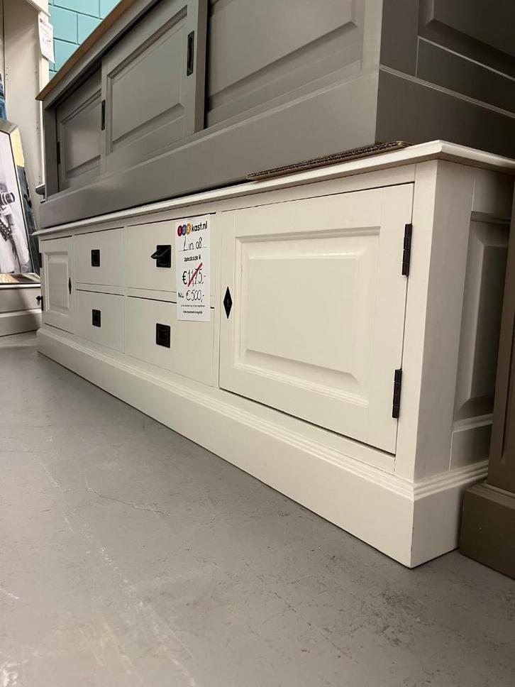 TV Dressoir showmodel - wit - van 1295,- NU 400,- WEG=WEG, Huis en Inrichting, Kasten | Dressoirs, Zo goed als nieuw, 200 cm of meer