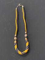Hals ketting in kleuren van IJsselstein, Ophalen of Verzenden, Gebruikt, Geel, Overige materialen
