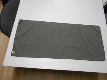 Defensie hard model sneldrogende handdoek beschikbaar voor biedingen