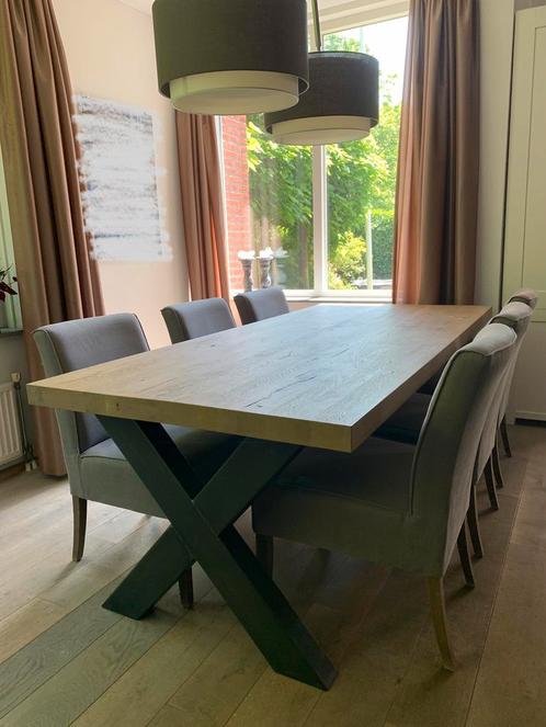Eettafel met metalen X frame en 6 stoelen, Huis en Inrichting, Complete eetkamers, Zo goed als nieuw, 4 tot 6 stoelen, Ophalen
