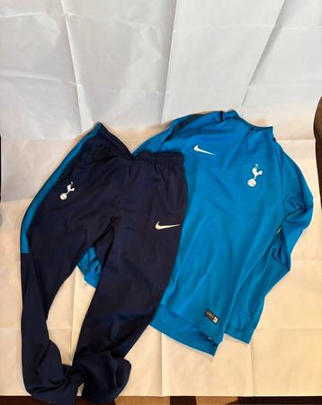 Tottenham hotspur trainingspak nike beschikbaar voor biedingen