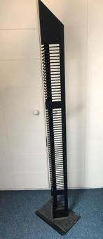 CD rack Design zwart, Ophalen, Zo goed als nieuw, Metaal, Cd's