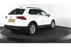Volkswagen Tiguan 1.5 TSI Comfortline - Navi - Climate - Cru, Voorwielaandrijving, Stof, 4 cilinders, Wit
