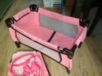 Poppenbedje met diverse accessoires, Ophalen, Gebruikt, Overige typen
