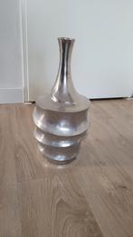 Metalen zilveren vaas, Ophalen, Overige materialen, Overige kleuren, 50 tot 75 cm