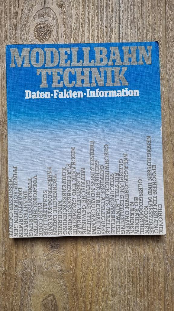 Modellbahn Technik - Daten*Fakten*Information (1977), Hobby en Vrije tijd, Modeltreinen | H0, Zo goed als nieuw, Boek, Tijdschrift of Catalogus