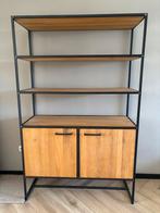 Mooie hardhouten eiken kast met stalen frame, Ophalen, Gebruikt