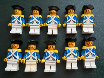 Lego piraten poppetjes imperial soldier - officer 10 stuks beschikbaar voor biedingen