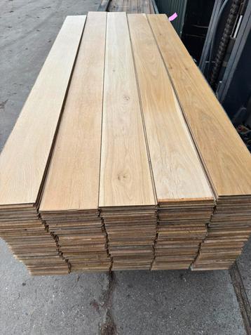 Eiken vloer 54 m2 massieve vloerdelen 18,5cm breed 1,9cm dik beschikbaar voor biedingen