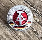 DDR Speldje - Oost Duitsland, Verzamelen, Ophalen of Verzenden, Landmacht, Embleem of Badge