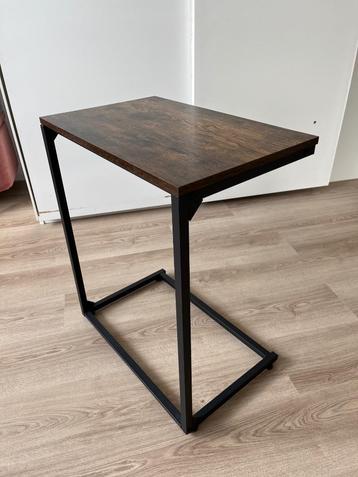 Laptoptafel donker hout en staal beschikbaar voor biedingen