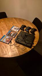PS4 Slim met 3 games en 3 controllers, Spelcomputers en Games, Spelcomputers | Sony PlayStation 4, Ophalen of Verzenden, Met 3 controllers of meer