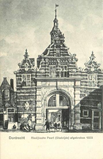(379-215-027) Dordrecht Riedijksche Poort beschikbaar voor biedingen