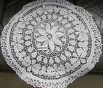 BRUSSELS KANTEN KLEED * 62 cm Bloemen *, Antiek en Kunst, Antiek | Kleden en Textiel, Verzenden