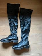 dzeer mooie /aparte over knie laarzen maat 41, Kleding | Dames, Schoenen, Hoge laarzen, Zwart, Nieuw, Ophalen of Verzenden