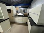 Complete keuken Compleet met APP 120Keukens op voorraad 2721, Hoekkeuken, Ophalen of Verzenden, Zo goed als nieuw, Crème