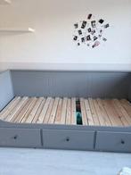 Hemnes bed grijs, Ophalen, Eenpersoons, Zo goed als nieuw, 200 cm