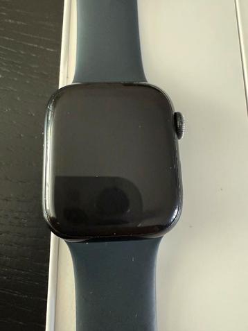 Apple Watch Series 7 41mm beschikbaar voor biedingen