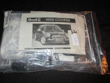D-300,REVELL 1-24,NO,07383,Mini Cooper beschikbaar voor biedingen