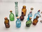 Mini flesjes miniatuur drankflesjes vintage gekleurd glas, Verzamelen, Ophalen, Zo goed als nieuw, Overige typen