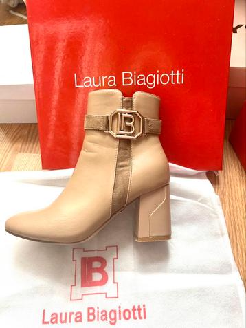 Laura Biagiotti  booties  maat 38 beschikbaar voor biedingen