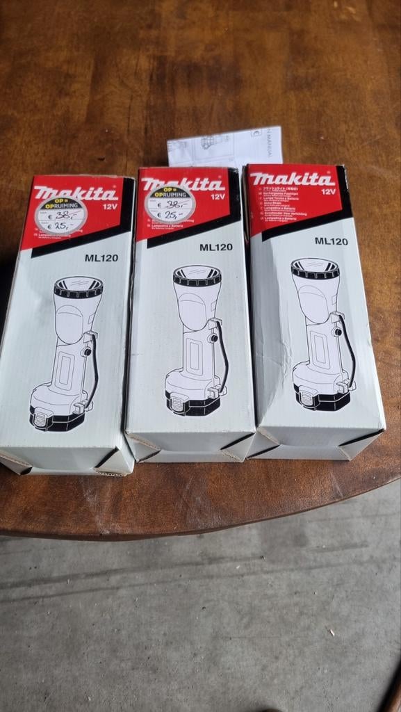 Drie nieuwe Makita ML120 lampen, Ophalen of Verzenden, Nieuw, Minder dan 50 watt, Lamp