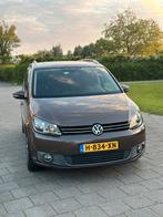 Volkswagen Touran  Automaat 7 persoons Panaromadak, Auto's, Automaat, Euro 5, 74 €/maand, Bruin