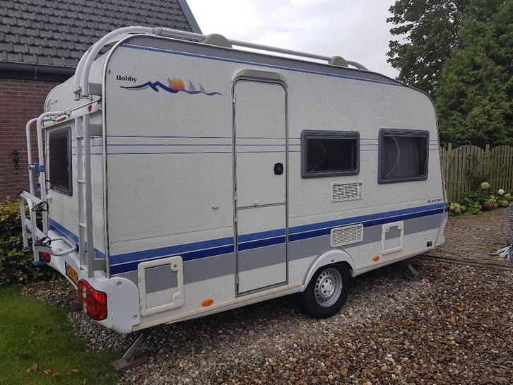 Hobby de luxe easy 400sf voortent+luifel+fietsendrager, Caravans en Kamperen, Caravans, Particulier, tot en met 4, 750 - 1000 kg