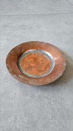 Vintage schotel,  bord, 17 cm doorsnede., Antiek en Kunst, Antiek | Koper en Brons, Ophalen