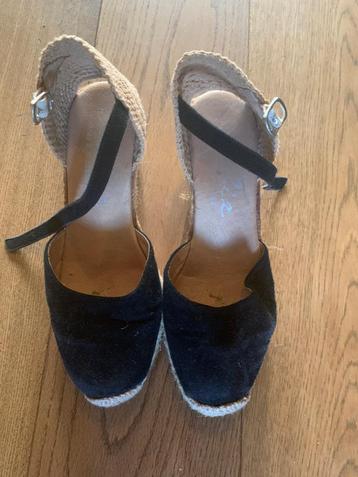 Zomerschoenen dames zwart sleehak maat 38 beschikbaar voor biedingen