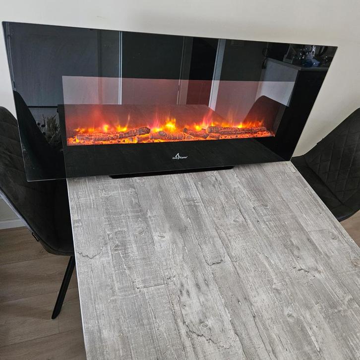 Livn Brighton Hanghaard - LED Vlambeeld, Huis en Inrichting, Haarden, Zo goed als nieuw, Elektrische haard, Ophalen