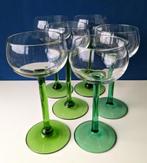 Retro wijnglazen met slanke groene voet, Glas of Glazen, Gebruikt, Ophalen of Verzenden