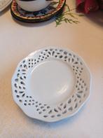 Lieve gebaksbordjes met kantmotief, Ophalen of Verzenden, Zo goed als nieuw, Bord(en), Overige stijlen