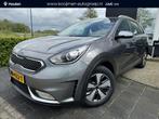 Kia Niro 1.6 GDi Hybrid First Edition | Afneembare Trekhaak, Origineel Nederlands, Te koop, Zilver of Grijs, 5 stoelen